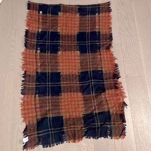 Wool oversize scarves